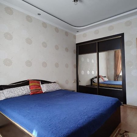Stefan Cel Mare 64 Daire Kişinev Dış mekan fotoğraf