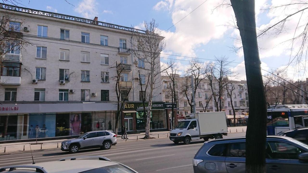 Stefan Cel Mare 64 Daire Kişinev Dış mekan fotoğraf